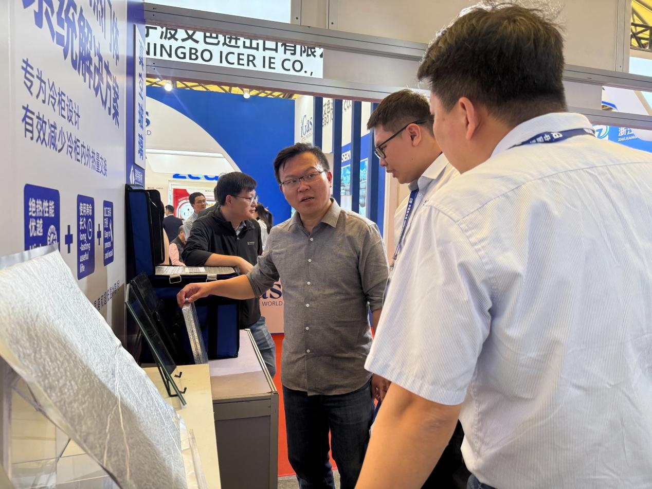 super-tech-debuts-at-china-refrigeration-exhibition-2025-with-cutting-edge-thermal-insulation-door-system-solutions-5.jpeg super-tech-debuts-at-china-refrigeration-exhibition-2025-with-cutting-edge-thermal-insulation-door-system-solutions-5.jpeg