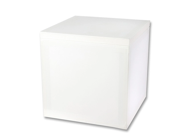 integrated vacuum insulated box